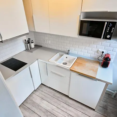 Joli En Hypercentre * Lila