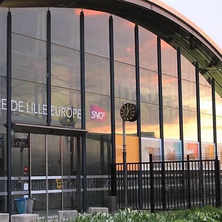 Joli En Hypercentre Avec Parking *